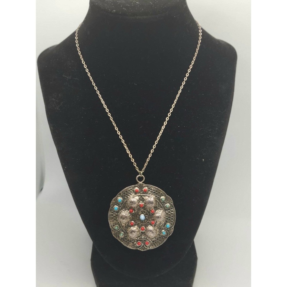 Vintage Faux Turquoise ,Jade & Coral Hammered Silver Tone Pendant Necklace